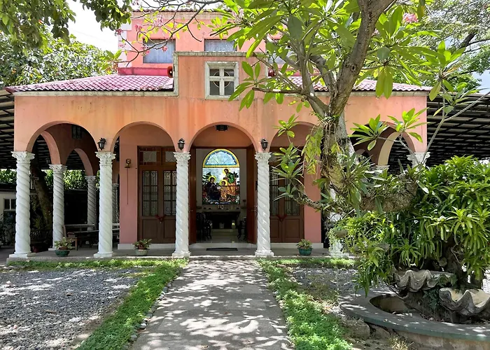 Miranamin Nest Liryo - Family In Unique Historic With Indoor Plunge Pool, Garden Access, Self-service Breakfast, Guest Kitchen *