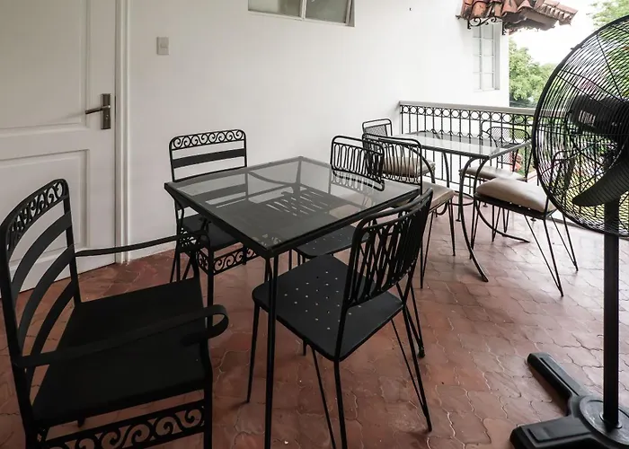 Apartment Miranamin Nest Liryo - Family In Unique Historic With Indoor Plunge Pool, Garden Access, Self-service Breakfast, Guest Kitchen