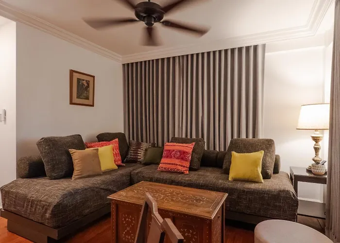 Apartment Miranamin Nest Liryo - Family In Unique Historic With Indoor Plunge Pool, Garden Access, Self-service Breakfast, Guest Kitchen Manila